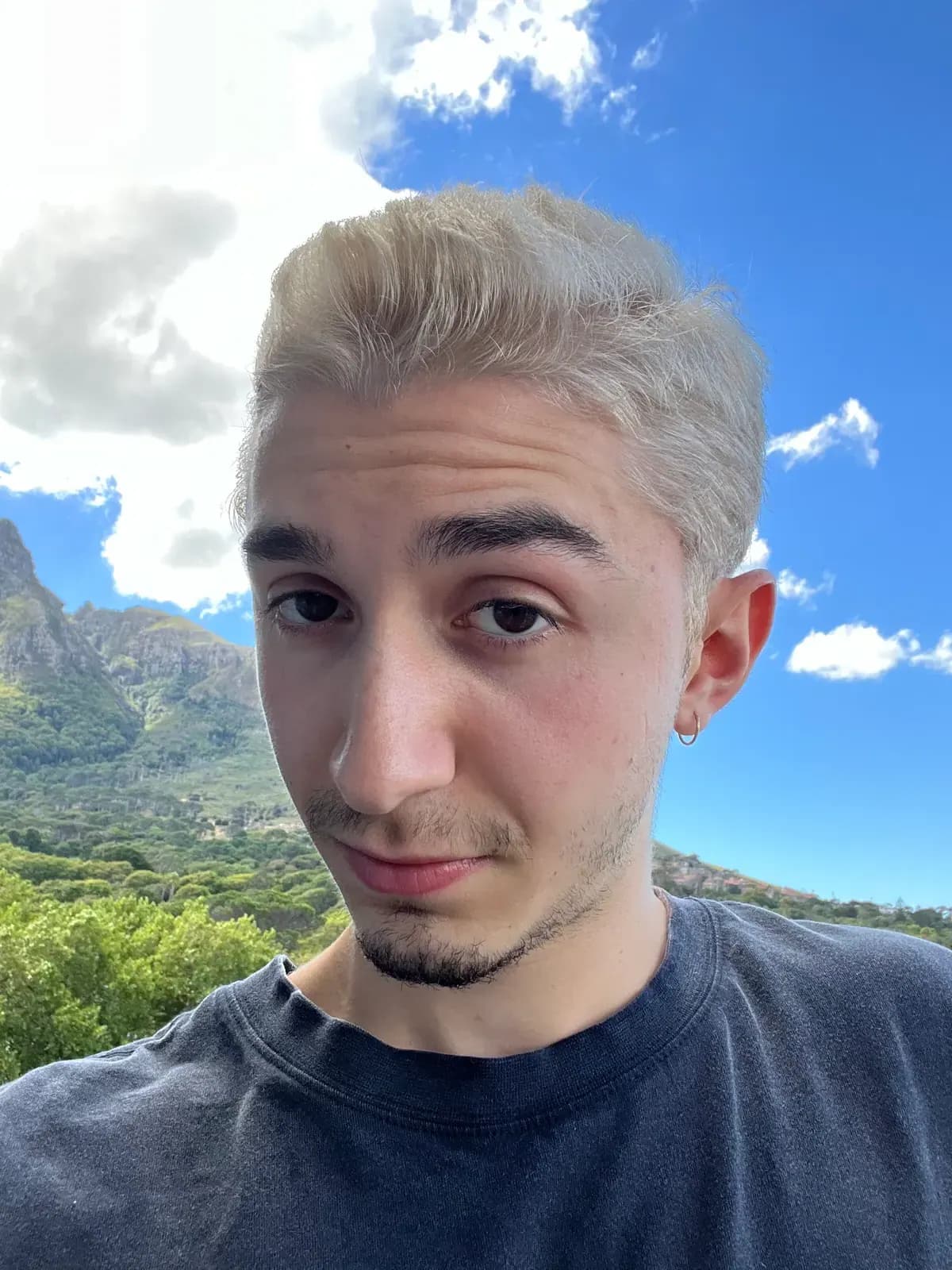 Alé with blonde hair